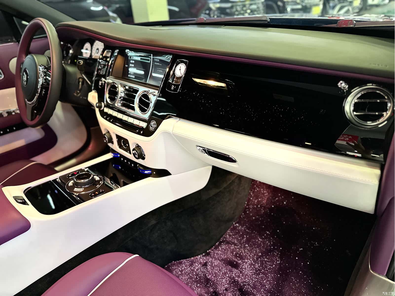 Rolls-Royce Wraith, 2021 12