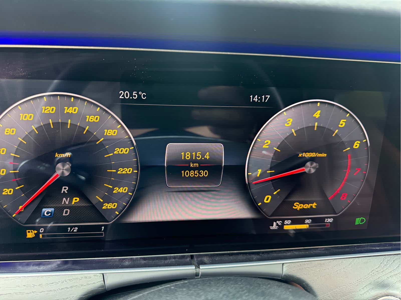 Mercedes-Benz E-Class, 2018 23