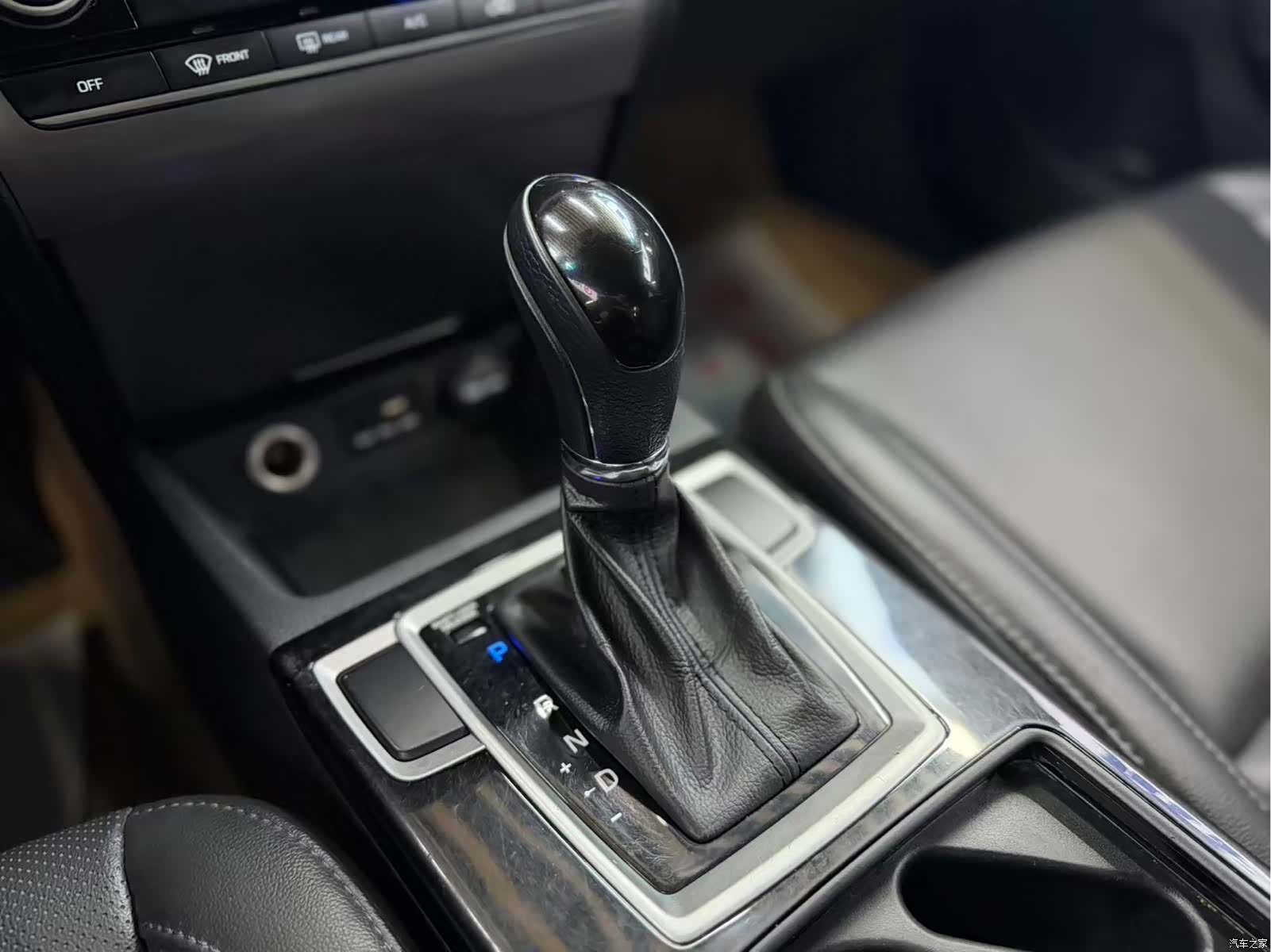 Hyundai GLS, 2017 9