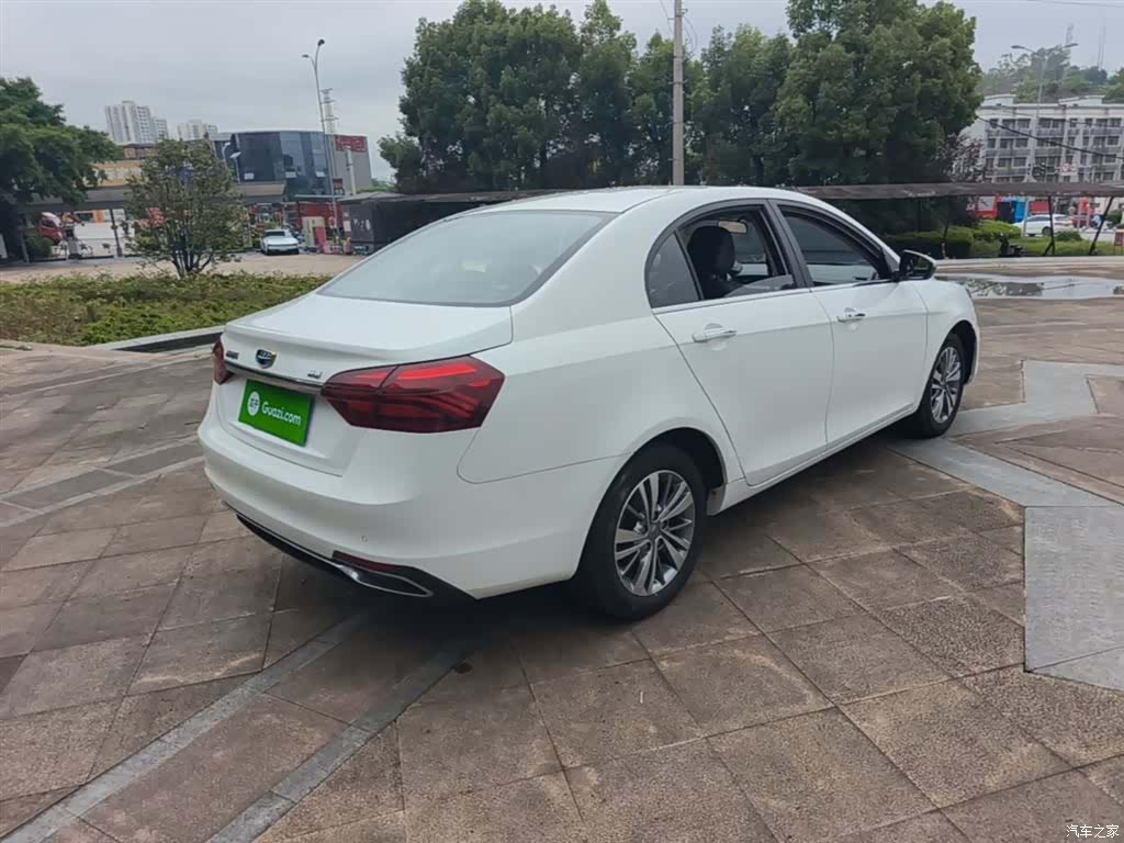 Geely Emgrand, 2018 7