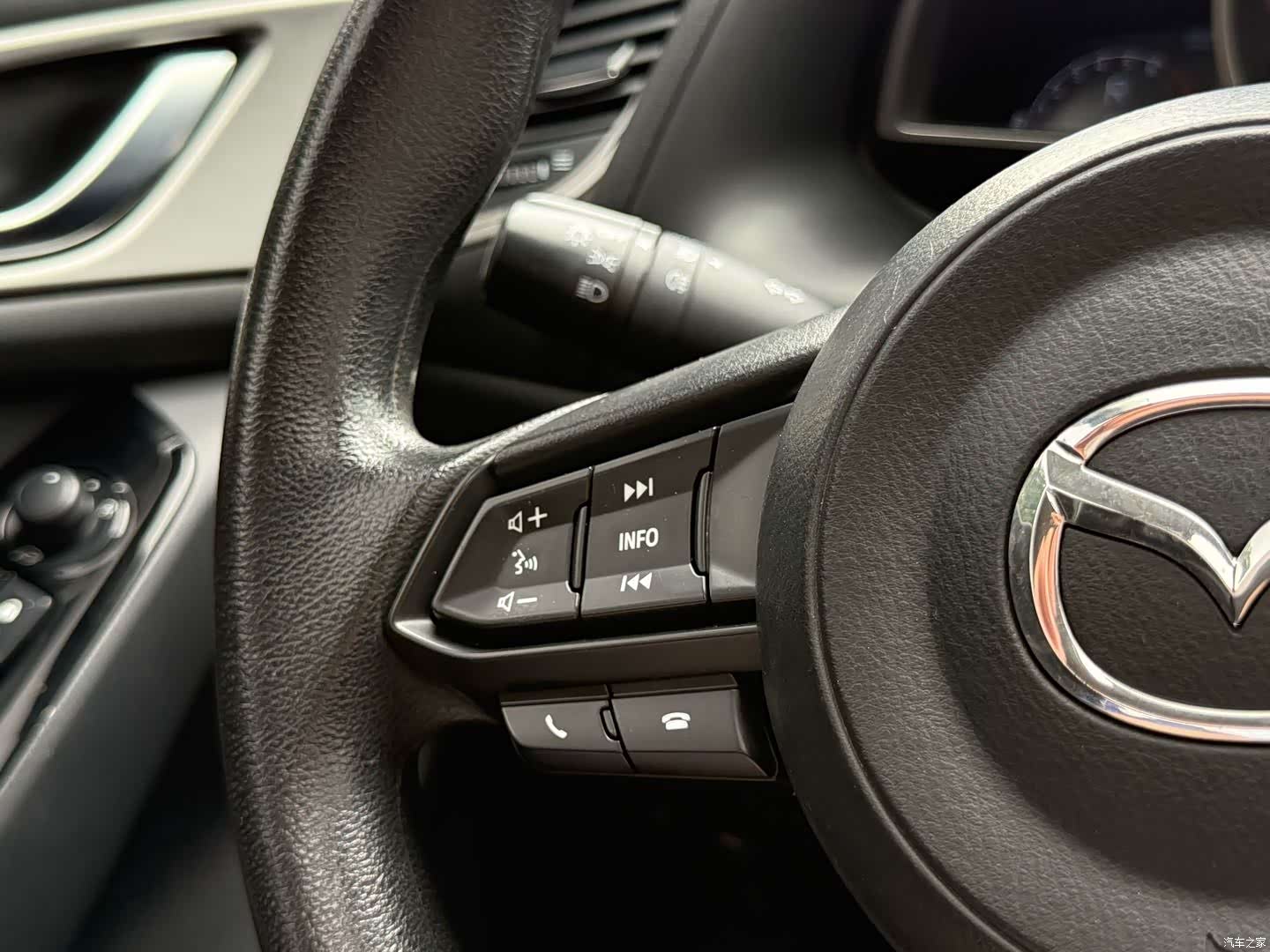 Mazda Mazda3, 2019 26