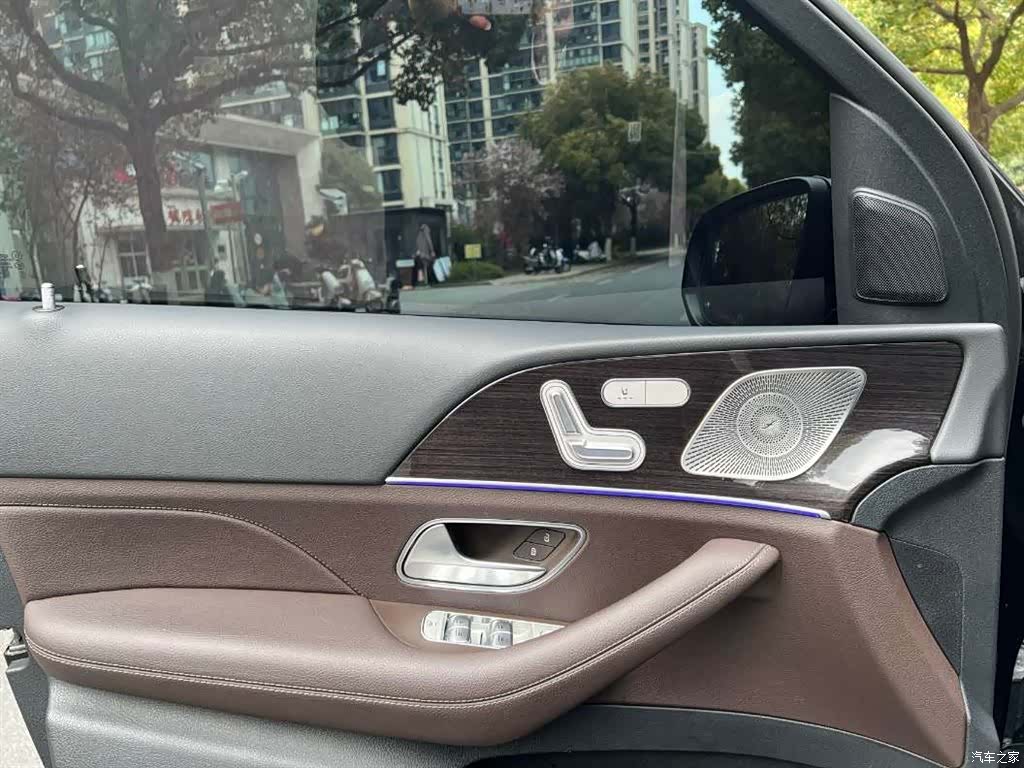 Mercedes-Benz GLE, 2023 10