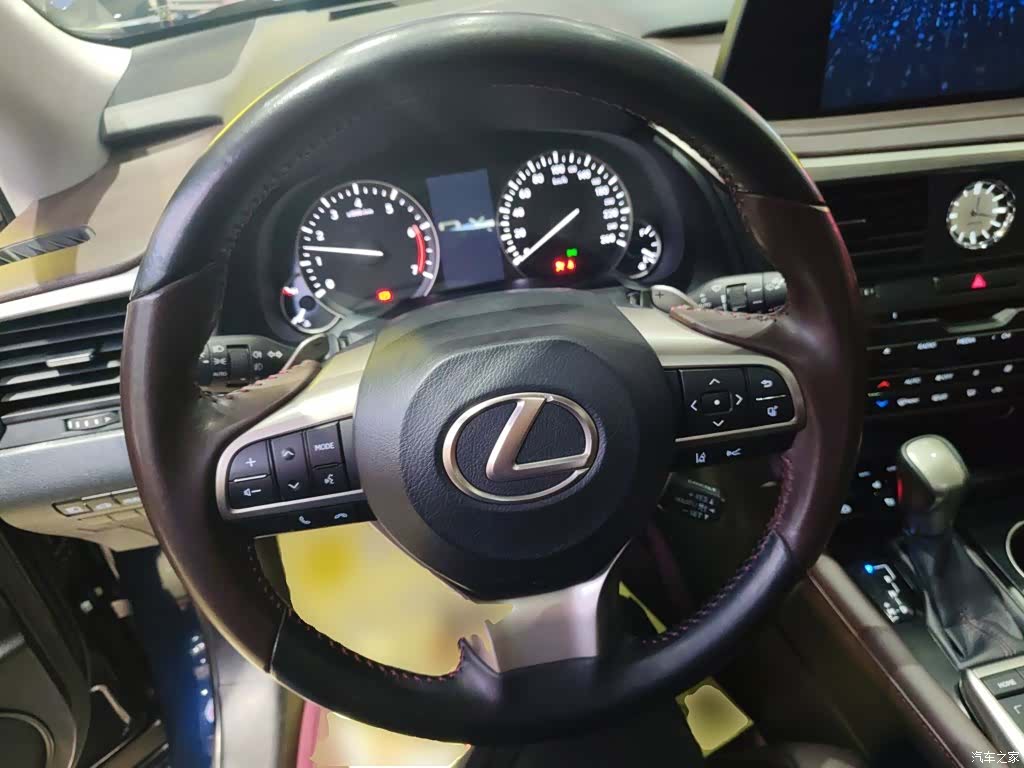 Lexus RX, 2022 7