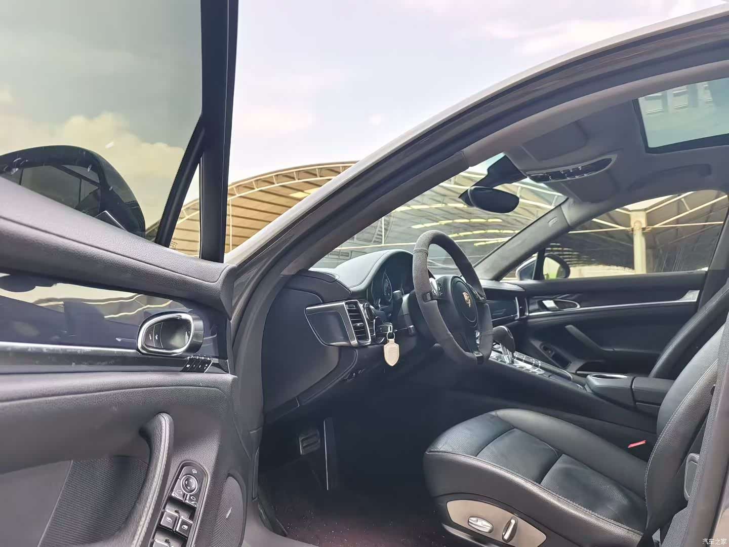 Porsche Panamera, 2013 7