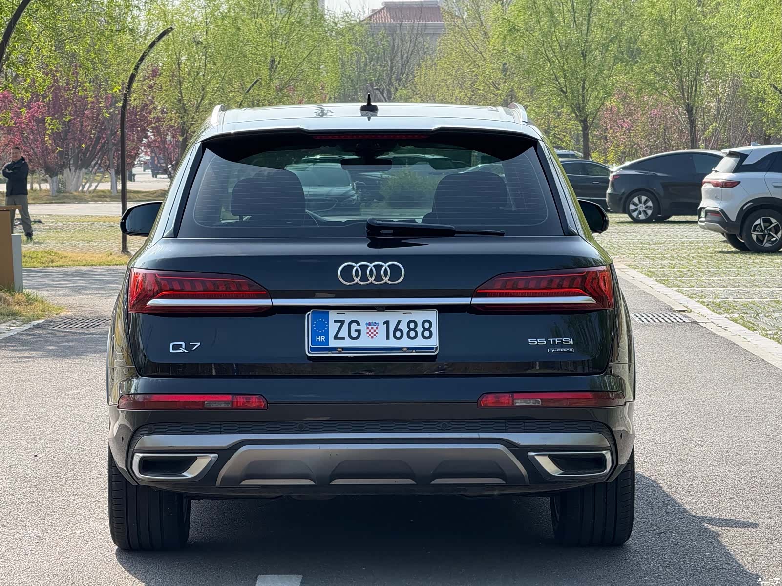 Audi Q7, 2022 8