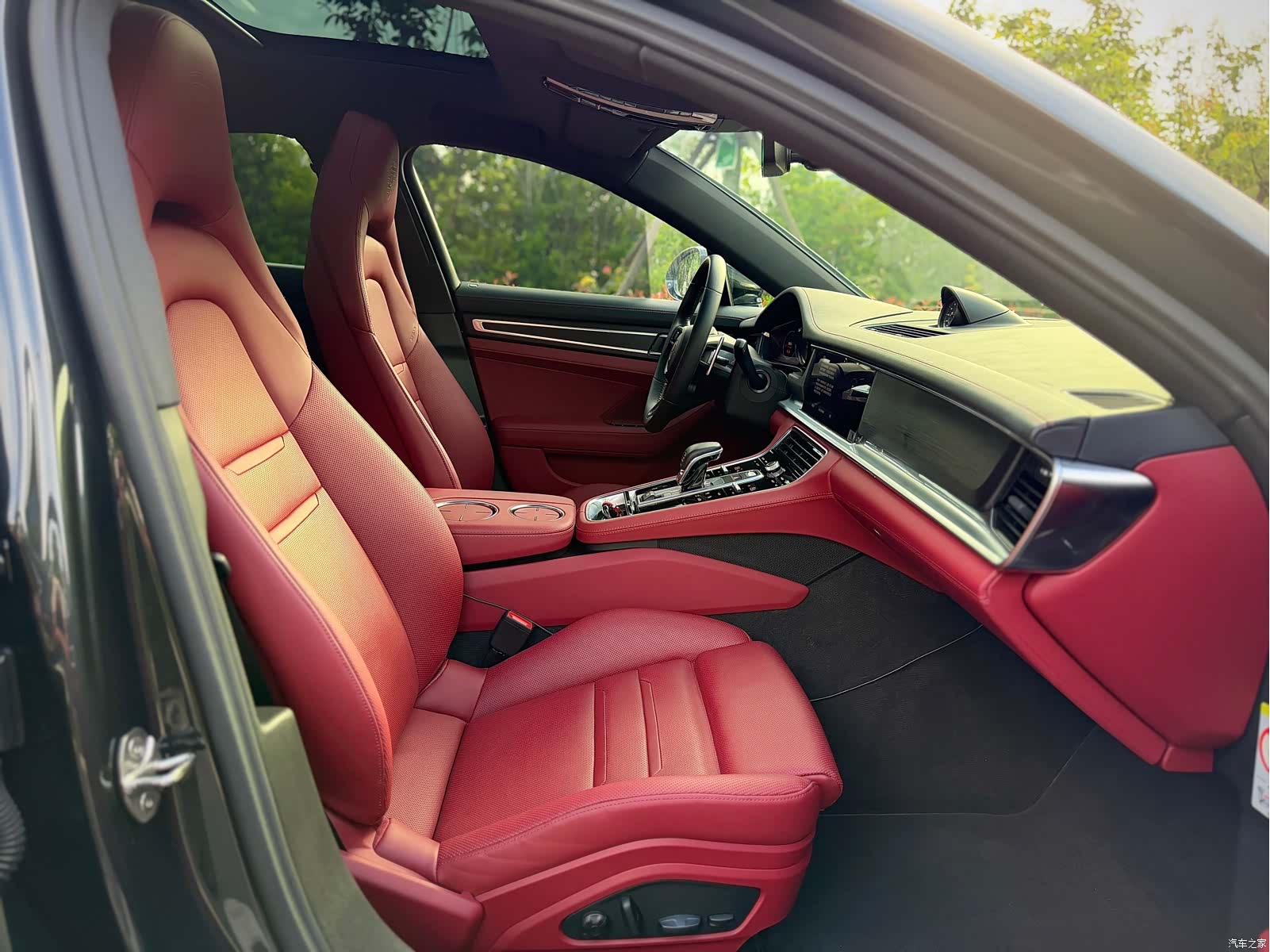 Porsche Panamera, 2023 15