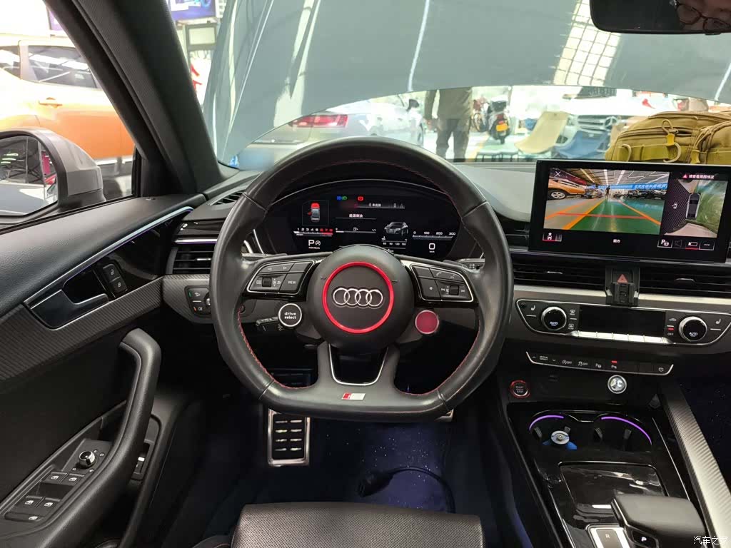 Audi A4L, 2022 7