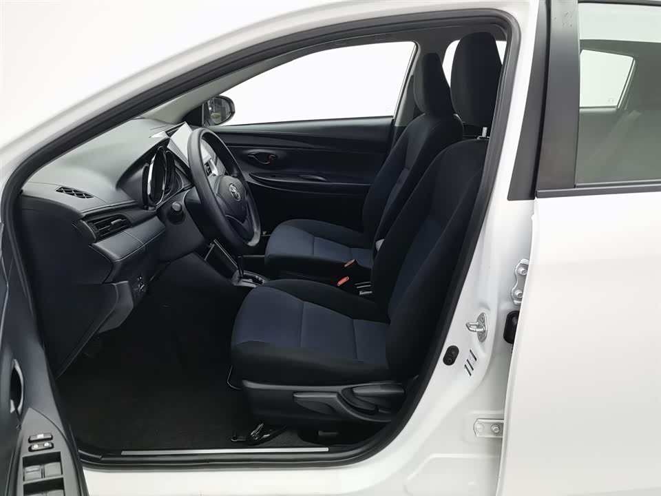 Toyota YARiS L Zhixuan