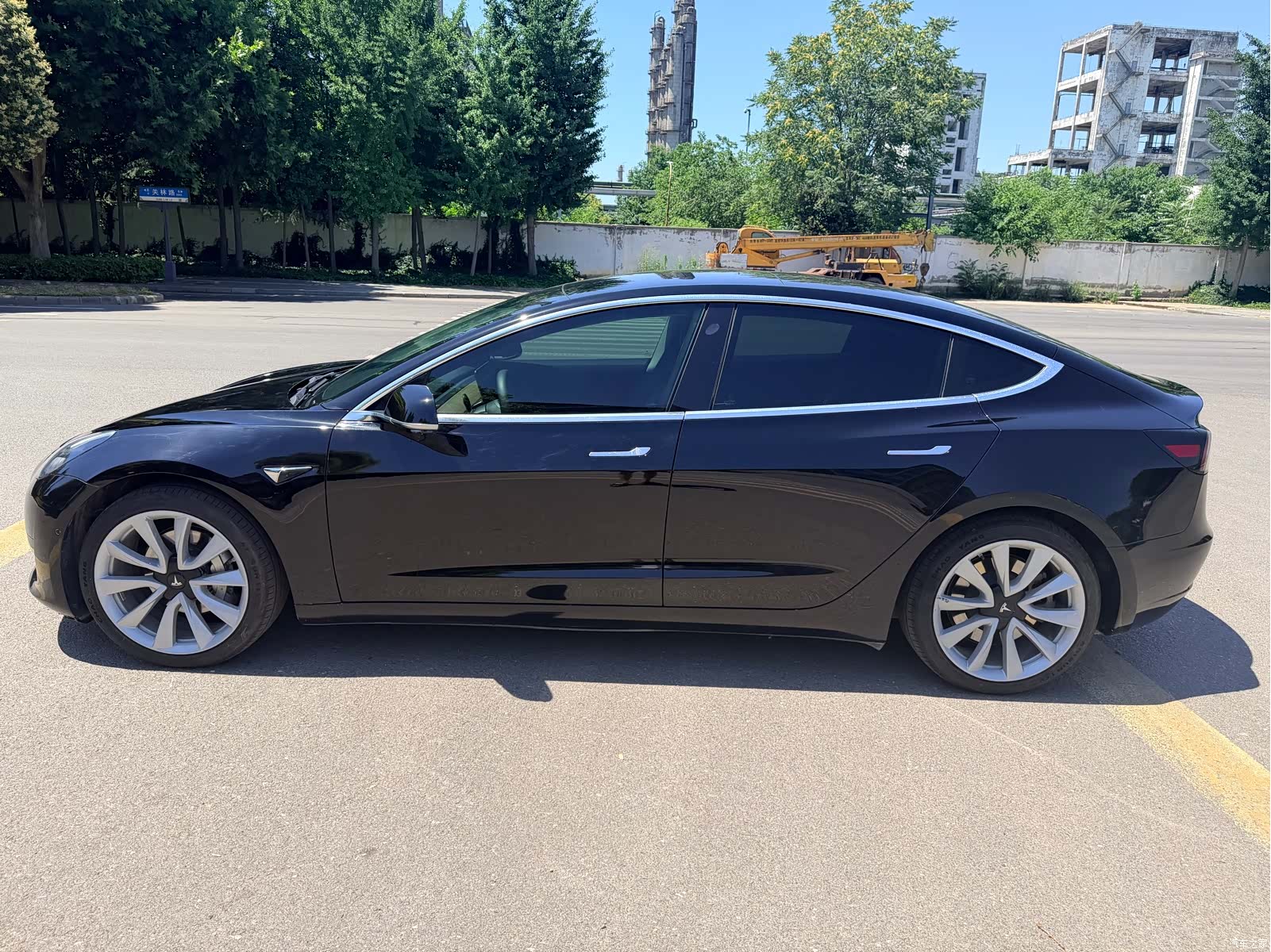 Tesla Model 3, 2021 4