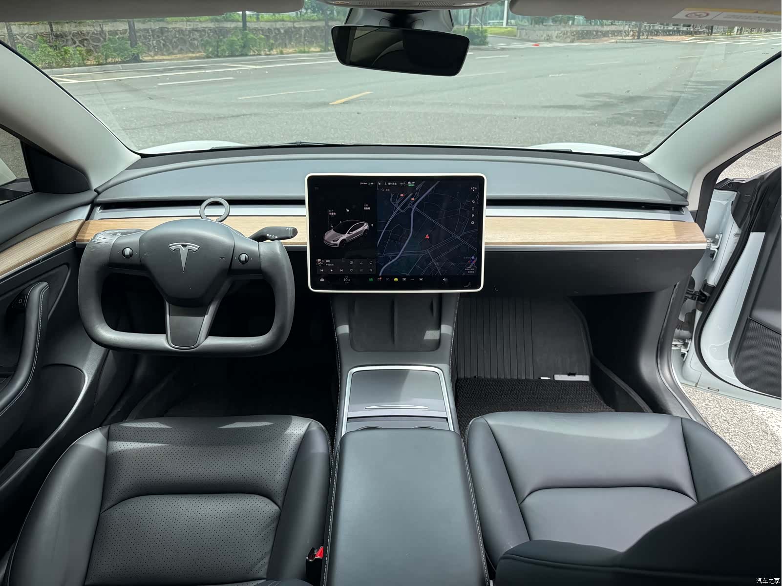 Tesla Model 3, 2021 10