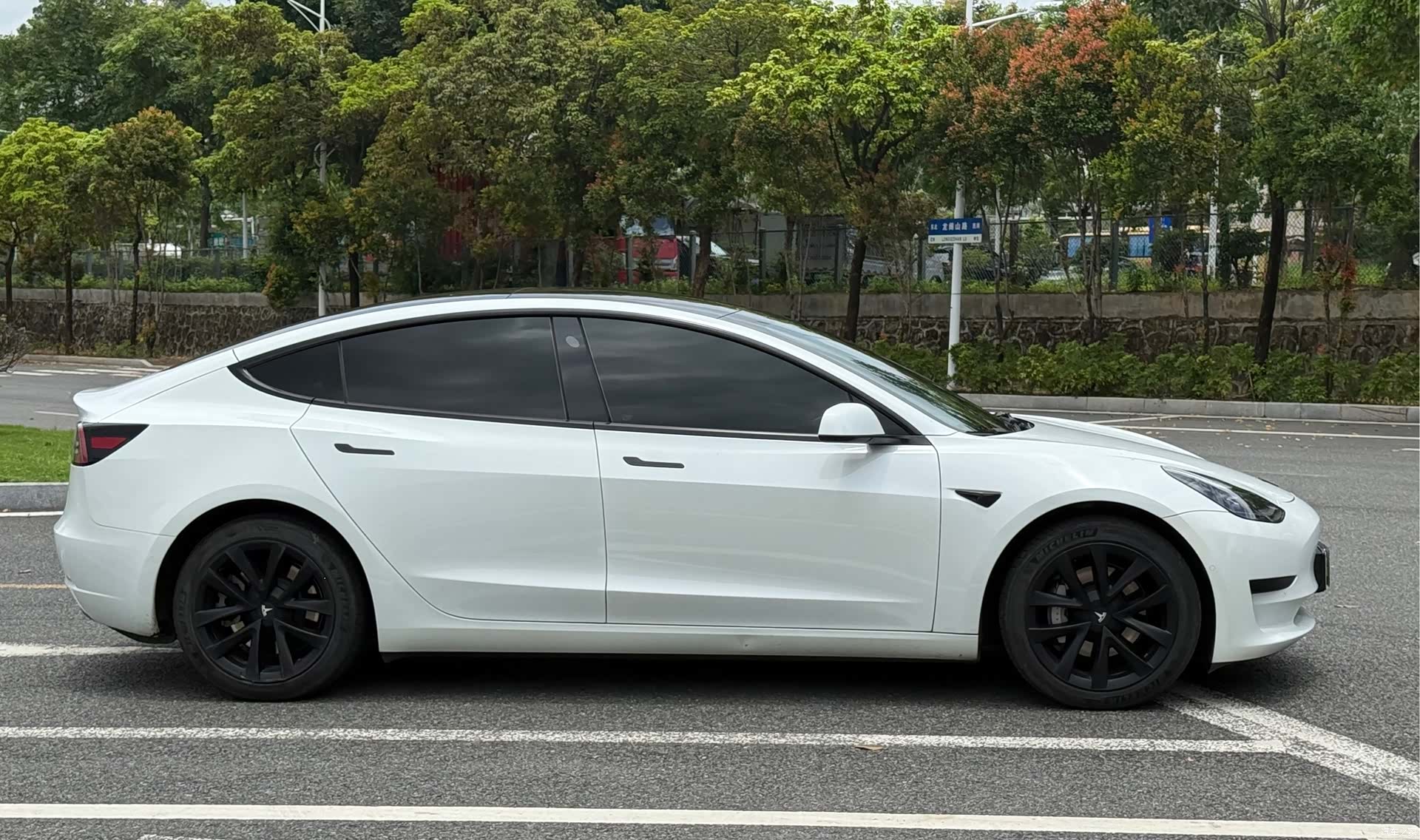 Tesla Model 3, 2021 3