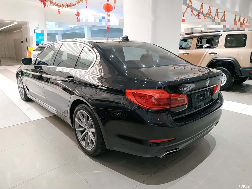 BMW 5 Series, 2018 23