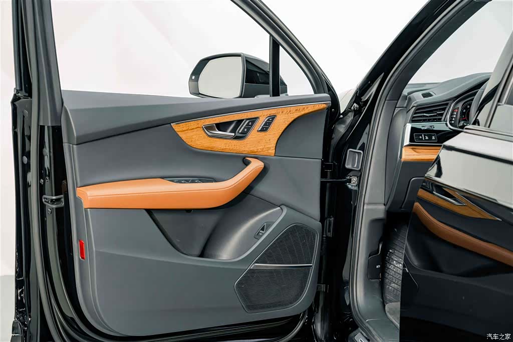 Audi Q7, 2023 17