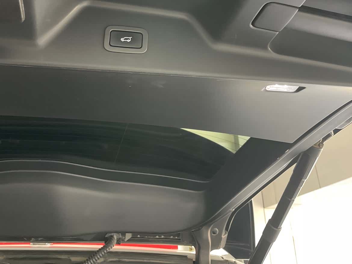 Land Rover Range Rover, 2015 16