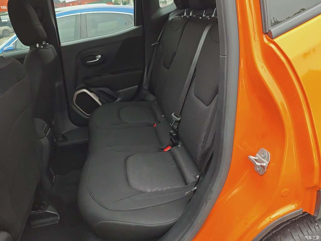 Jeep Renegade, 2018 17