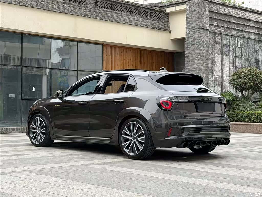 Lynk & Co 02, 2022 все фото