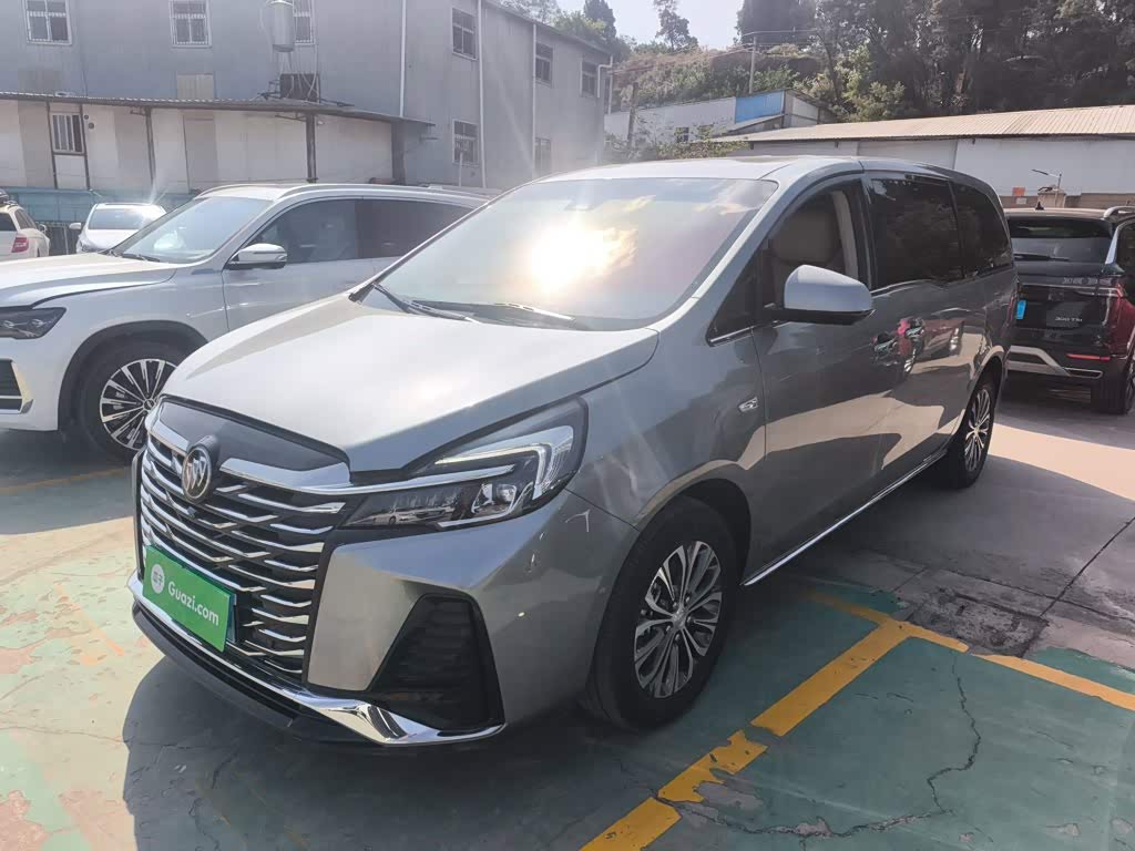 Buick GL8