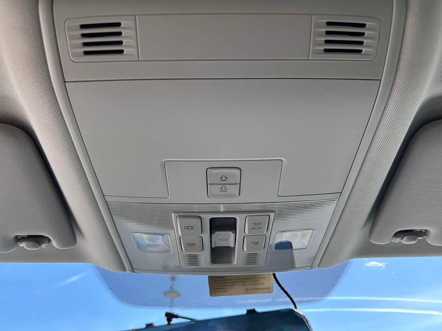 Volkswagen Magotan 2022, фото 10