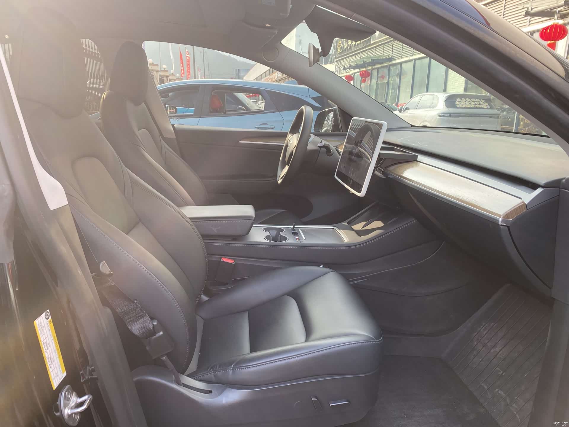 Tesla Model Y, 2022 7