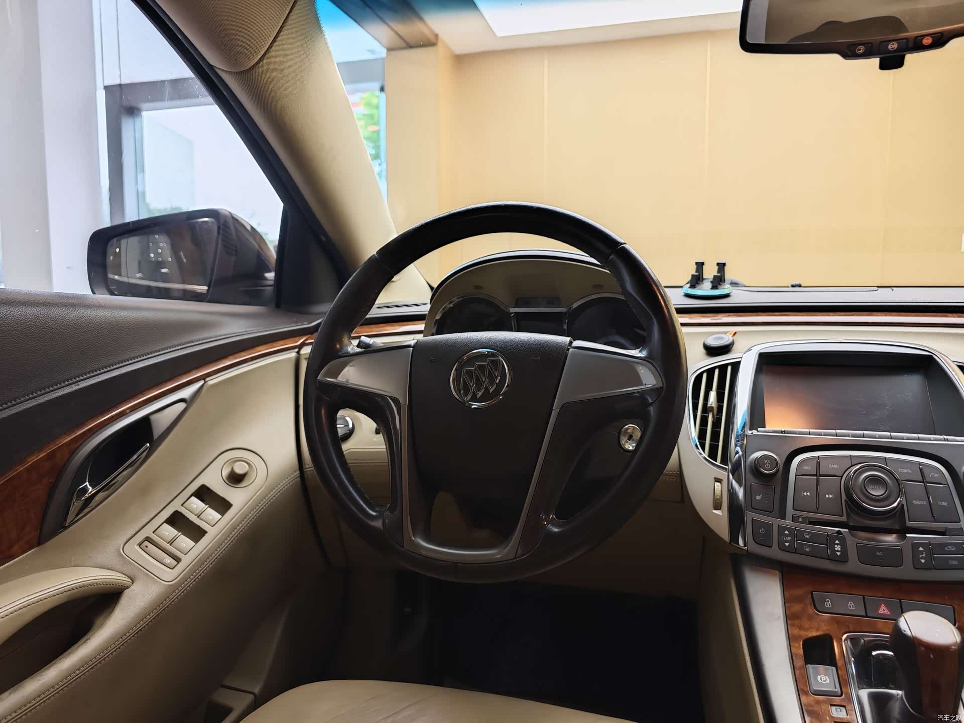 Buick LaCrosse, 2013 14