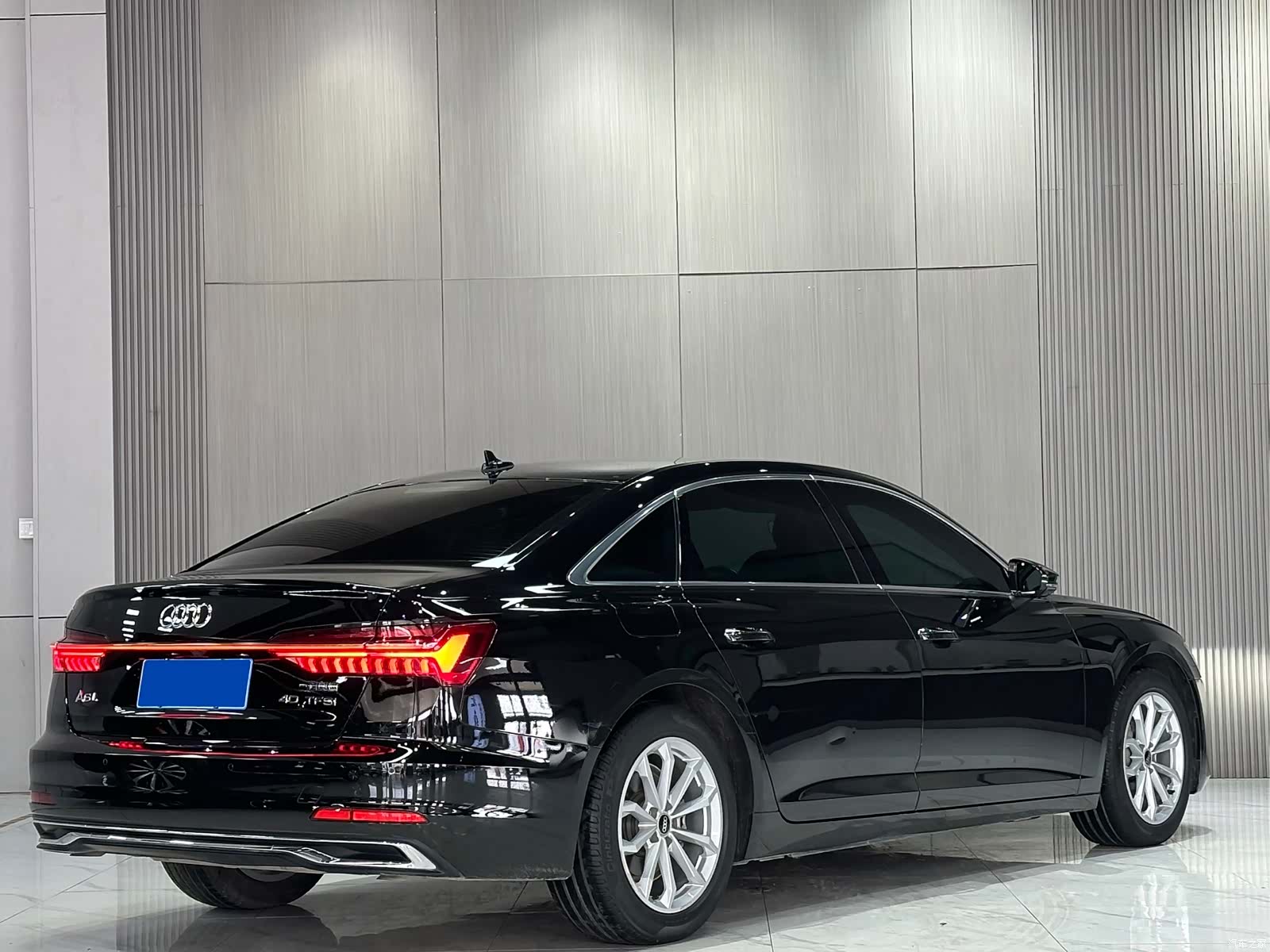 Audi A6L, 2023 все фото