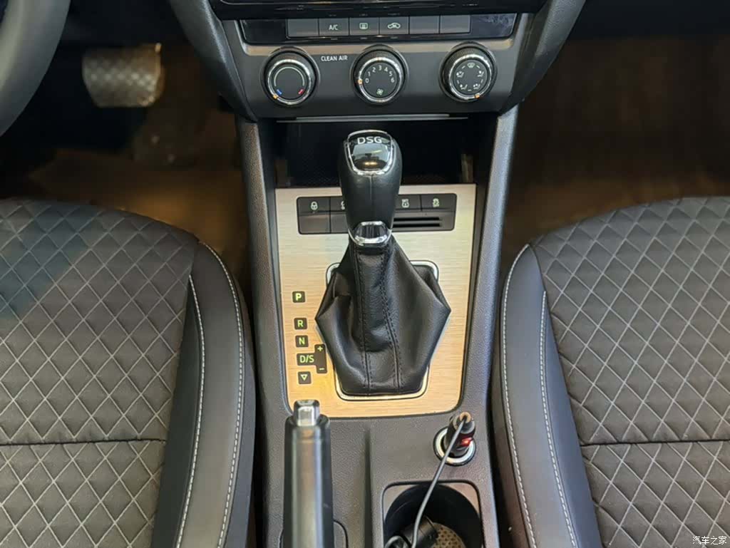 Skoda Octavia, 2017 6