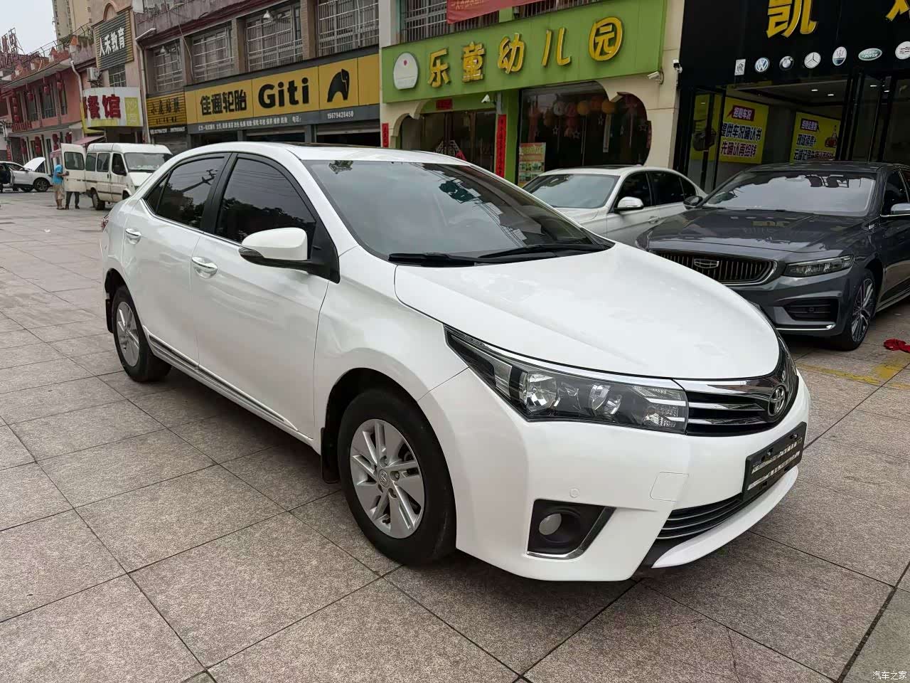 Toyota Corolla, 2015 3