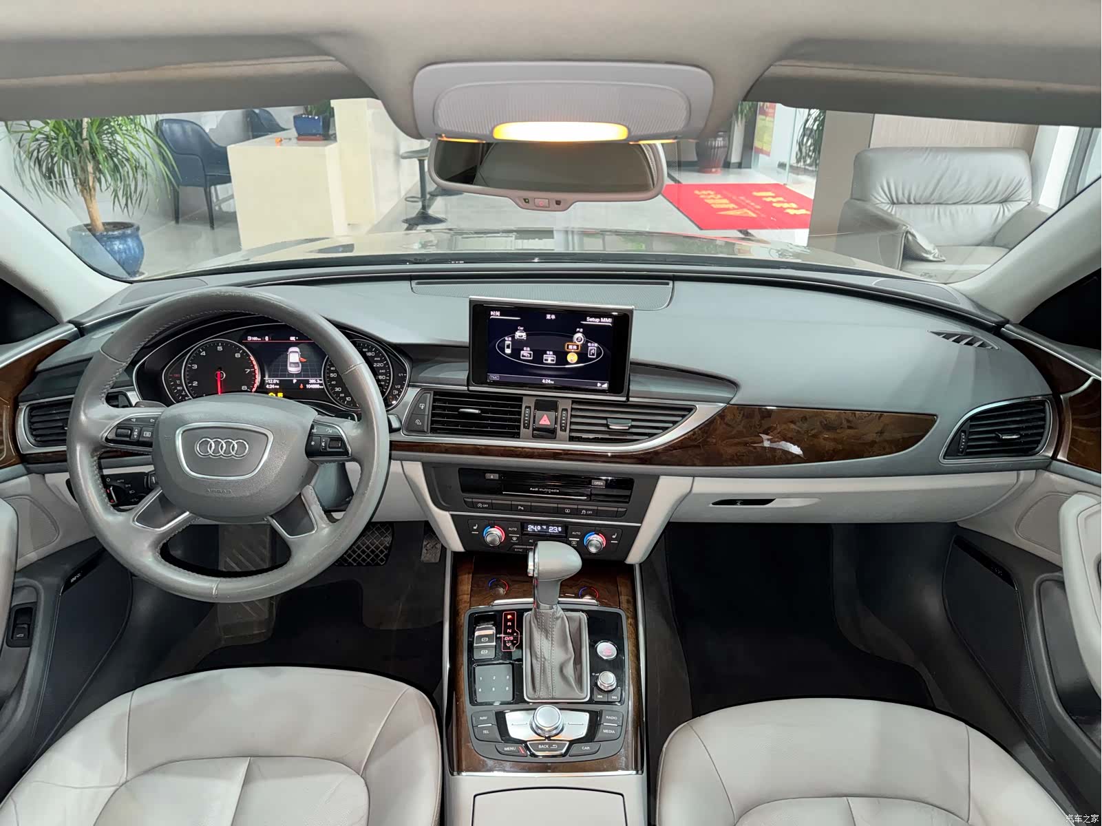 Audi A6L, 2013 21