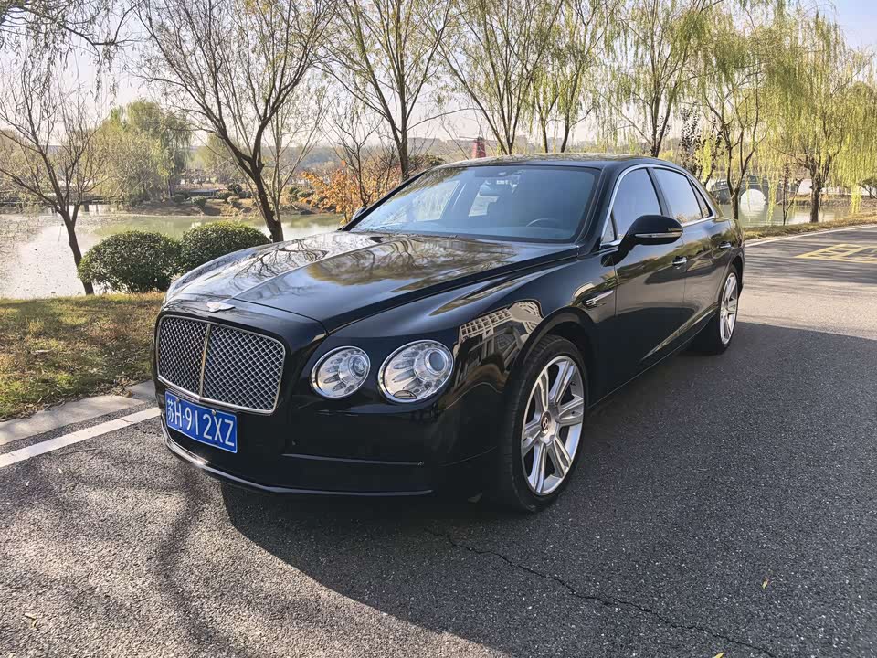 Bentley Flying