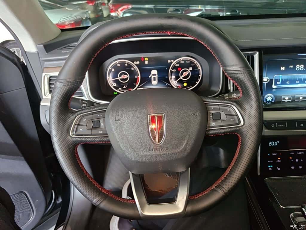 Hongqi HS7, 2020 11