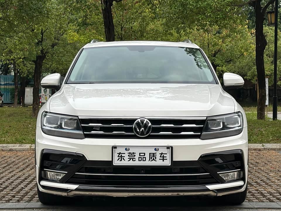 Volkswagen Tiguan L