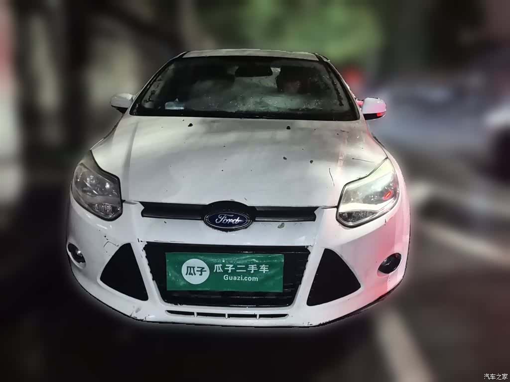 Ford Focus, 2014 24