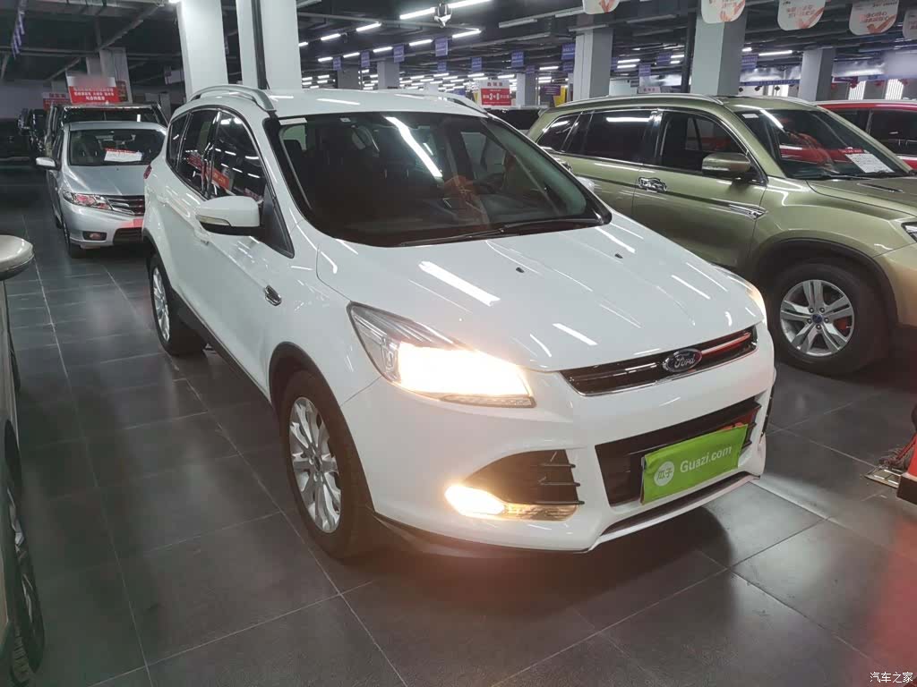 Ford Kuga, 2016 4
