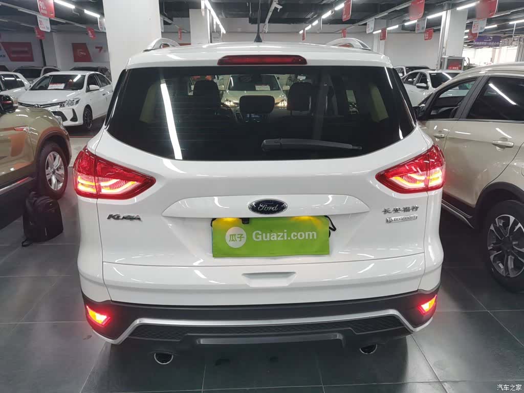 Ford Kuga, 2016 6