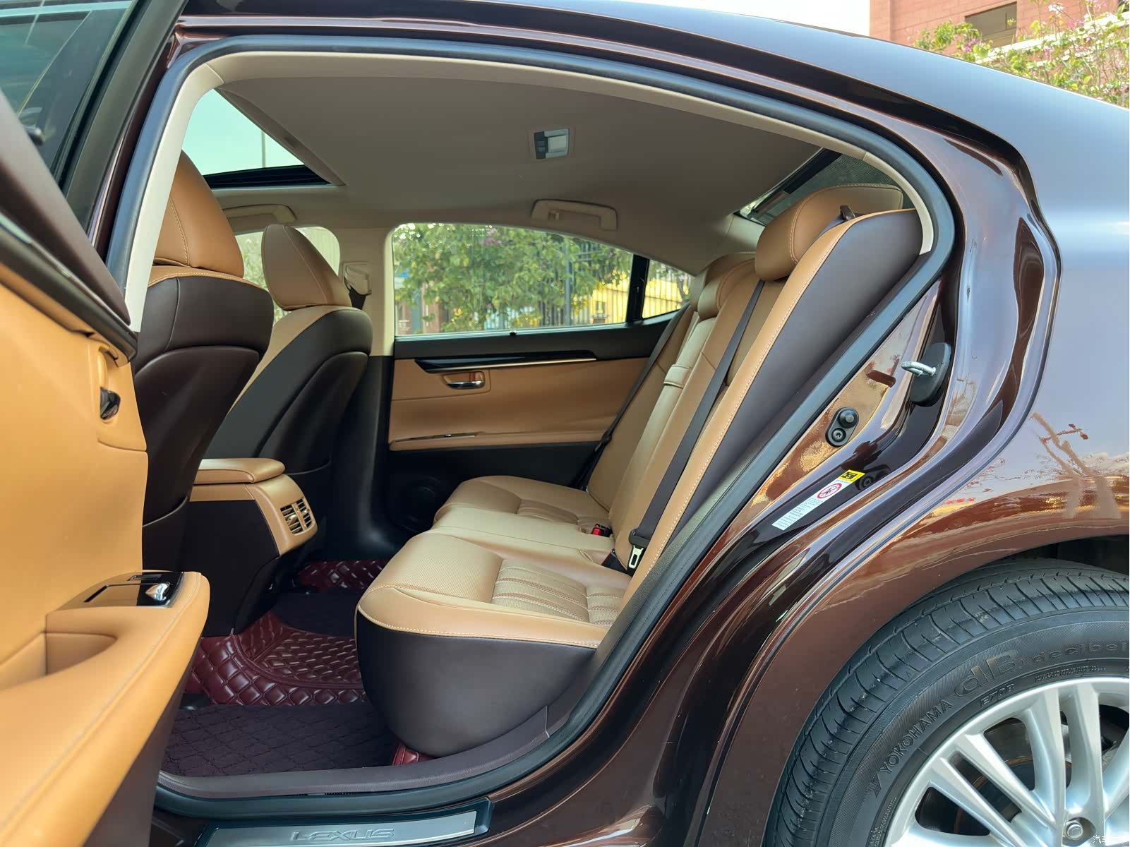 Lexus ES, 2017 9