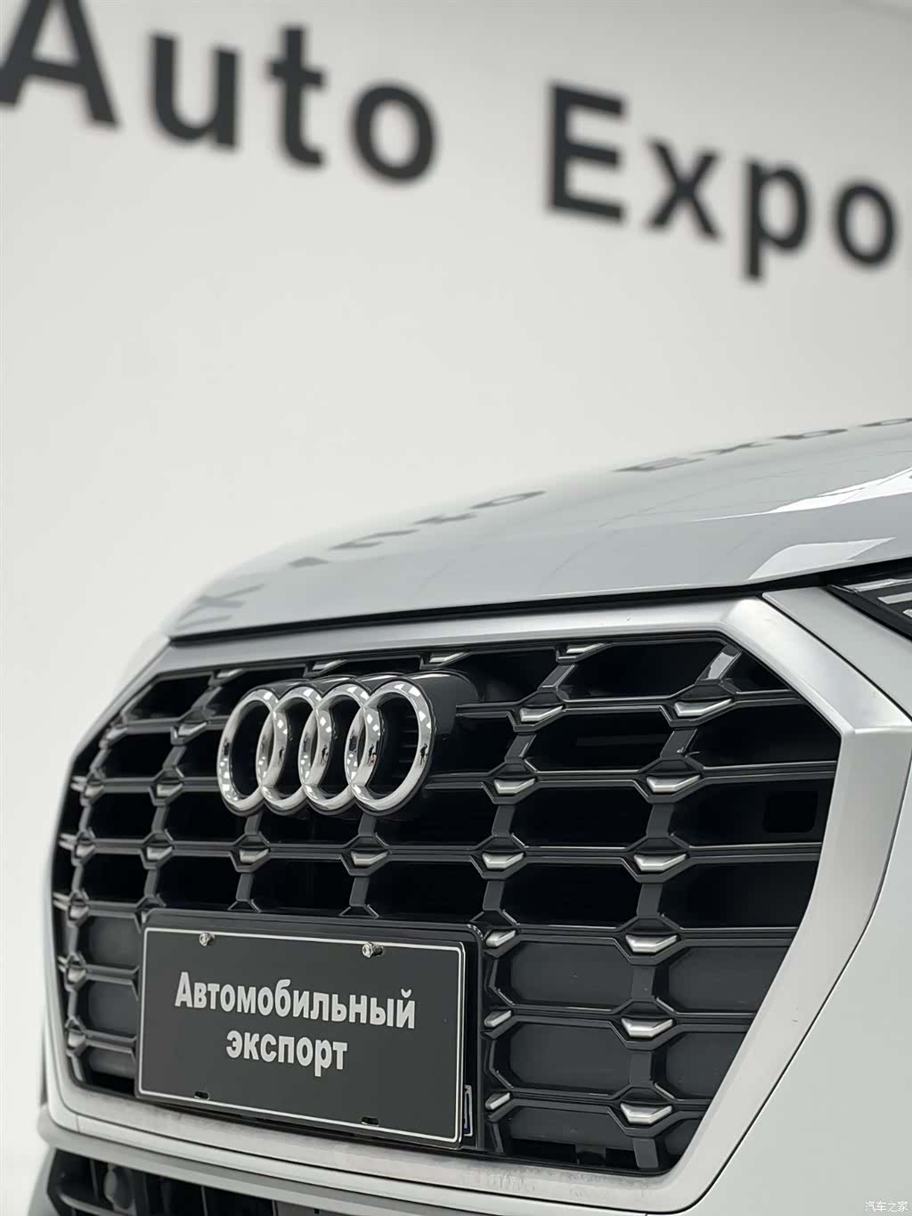 Audi Q3, 2022 11