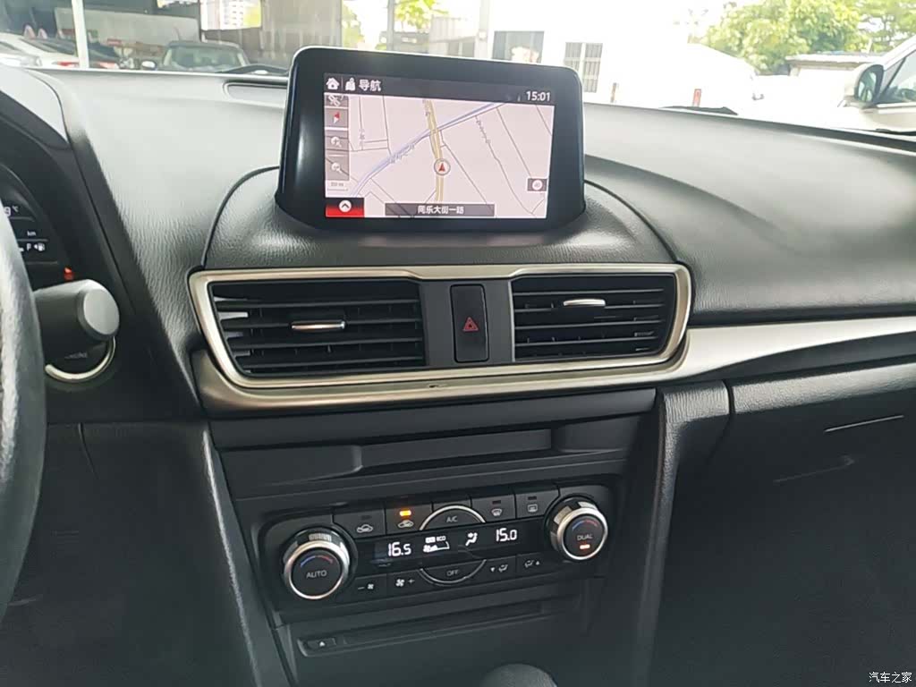 Mazda Mazda3, 2018 6