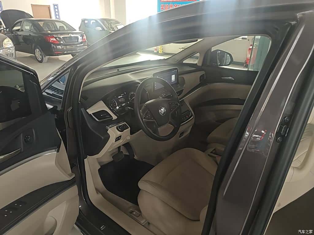 Buick GL8, 2024 16