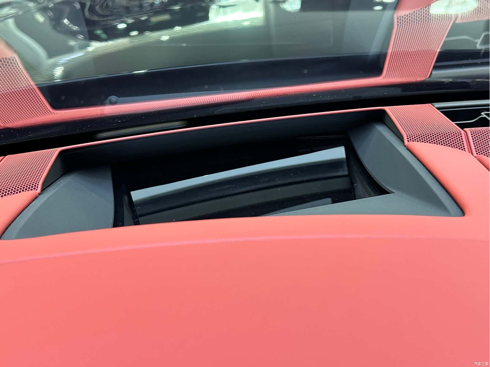 Bentley Continental GT, 2025 19