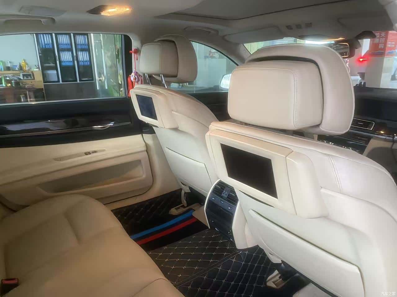 BMW 7 Series, 2010 7