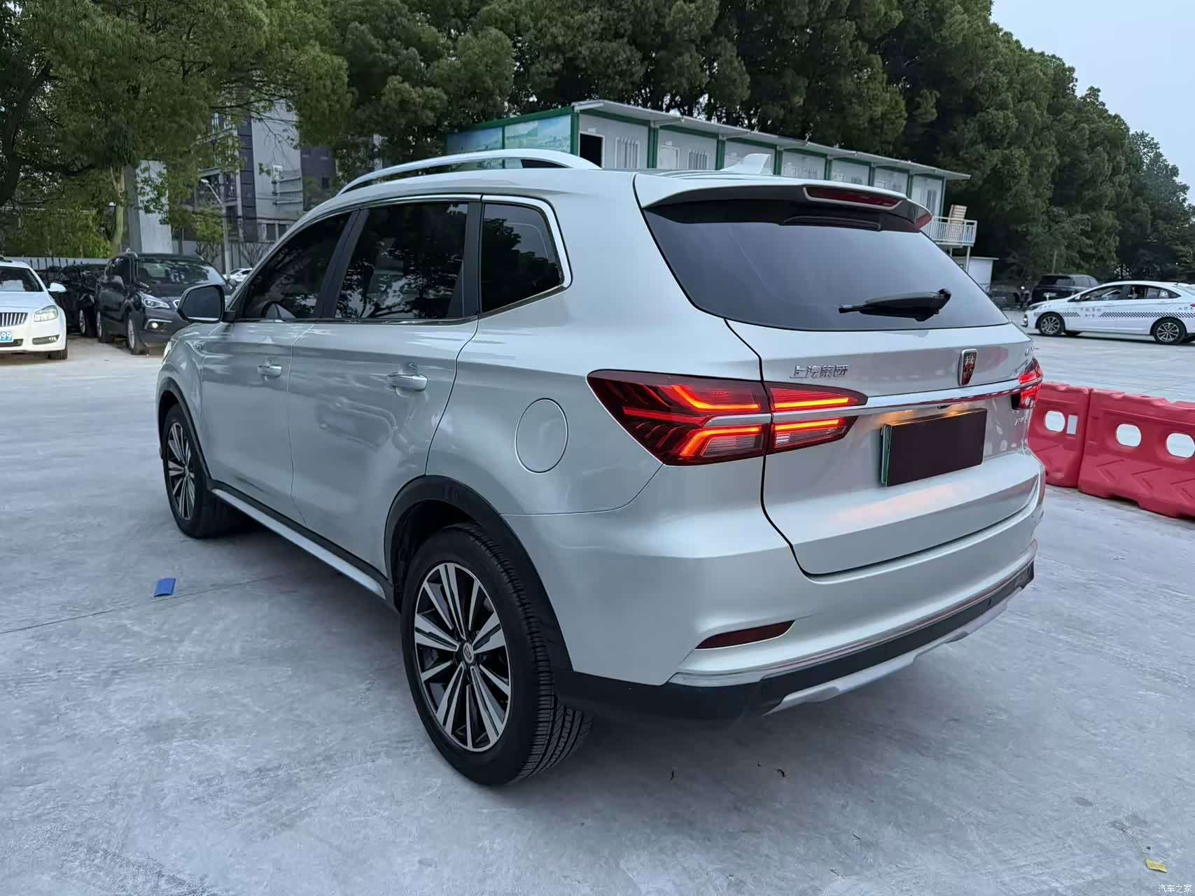 Roewe RX5, 2018 8