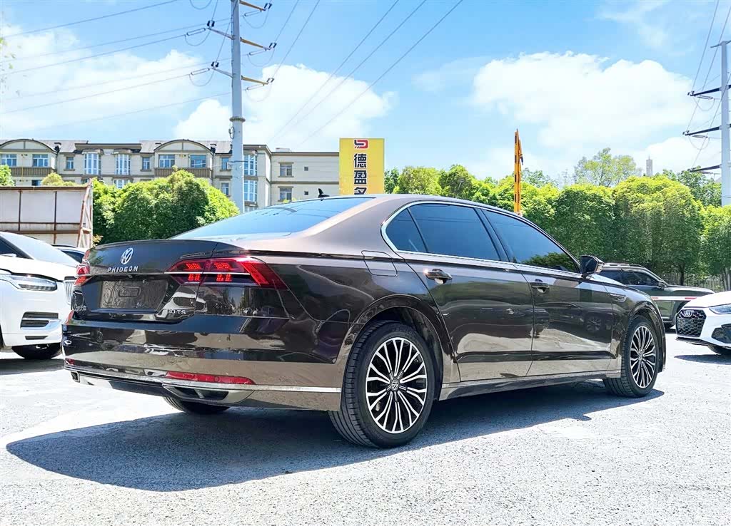 Volkswagen Phideon, 2018 4