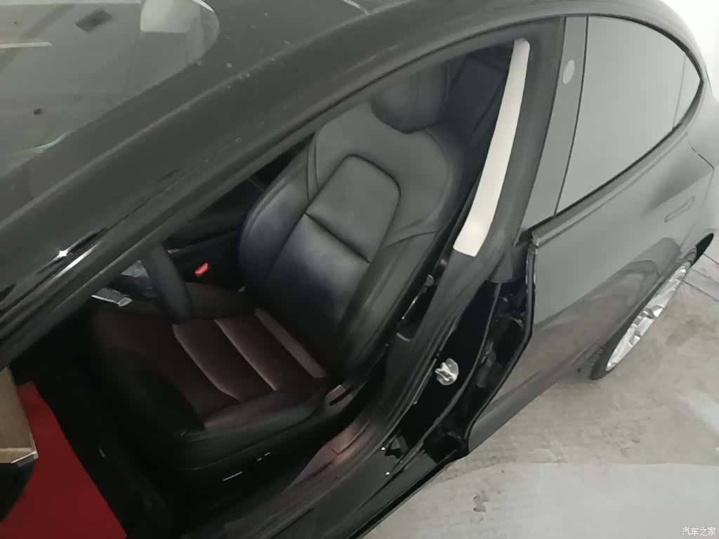 Tesla Model 3, 2021 11