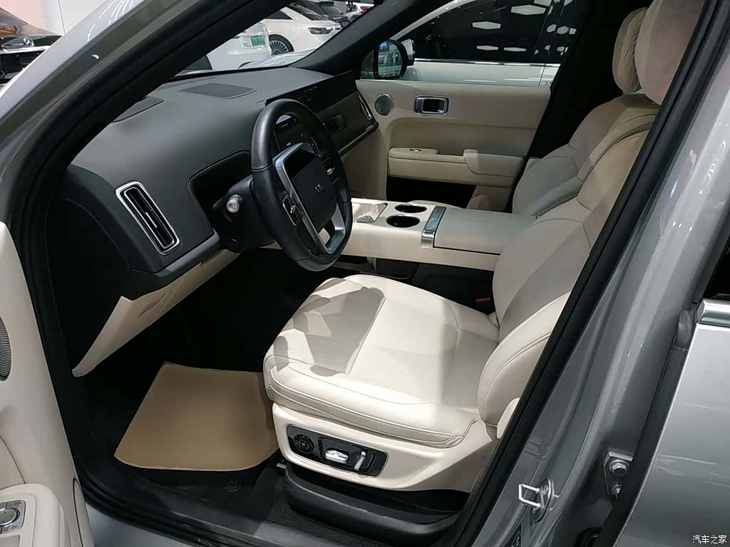 Li Auto L9, 2023 10