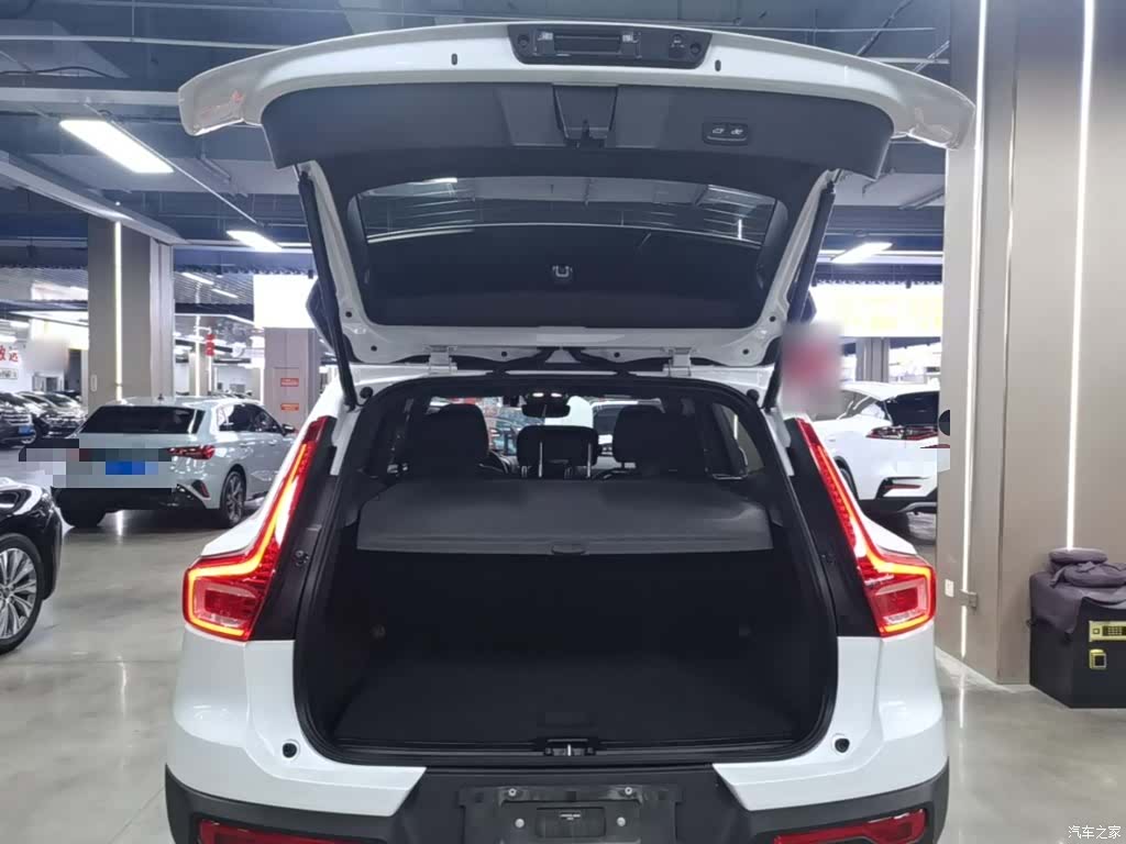 Volvo XC40, 2024 19