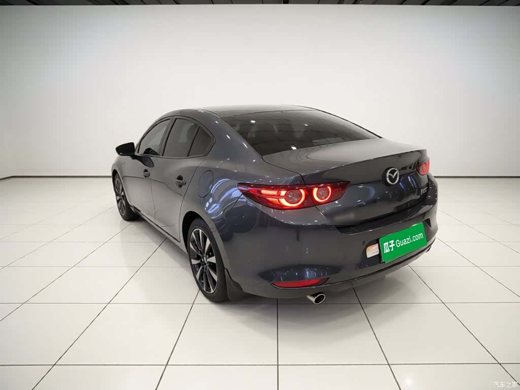 Mazda Mazda3, 2023 все фото