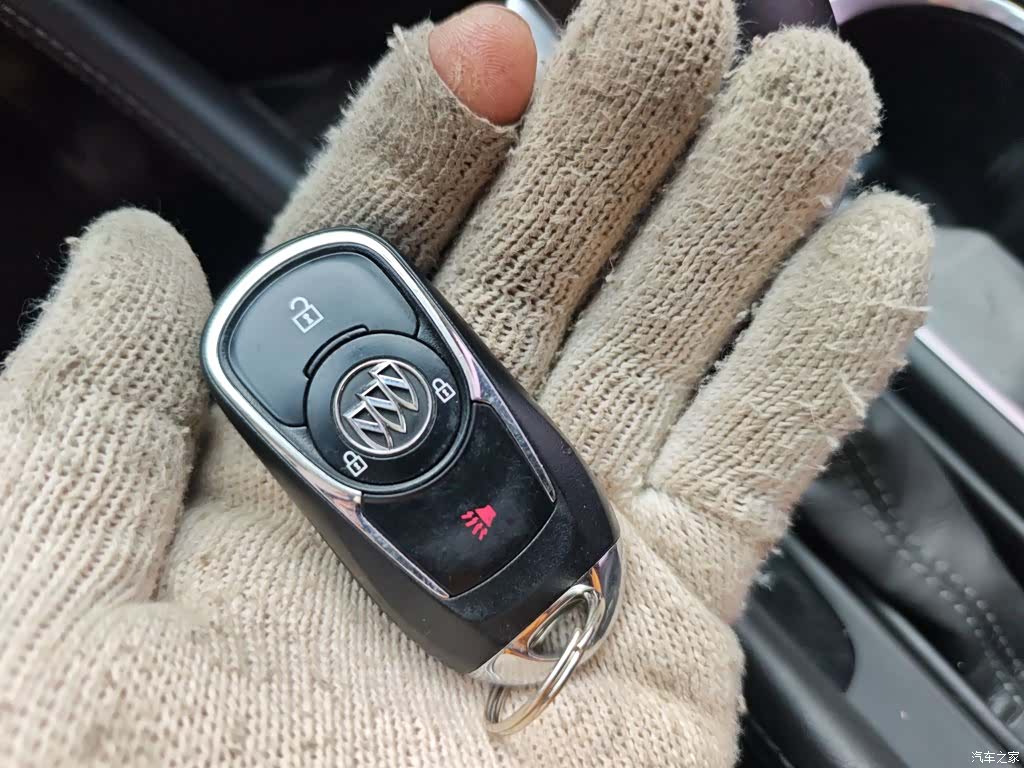Buick Envision Plus, 2019 9