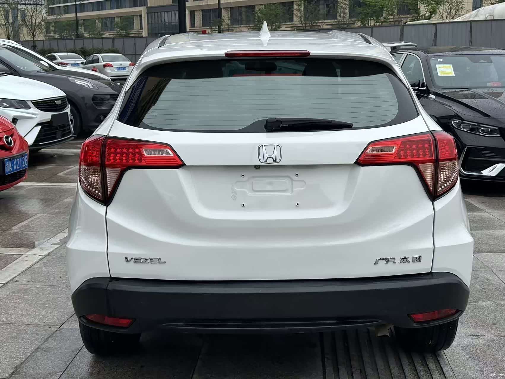 Honda Vezel, 2015 4