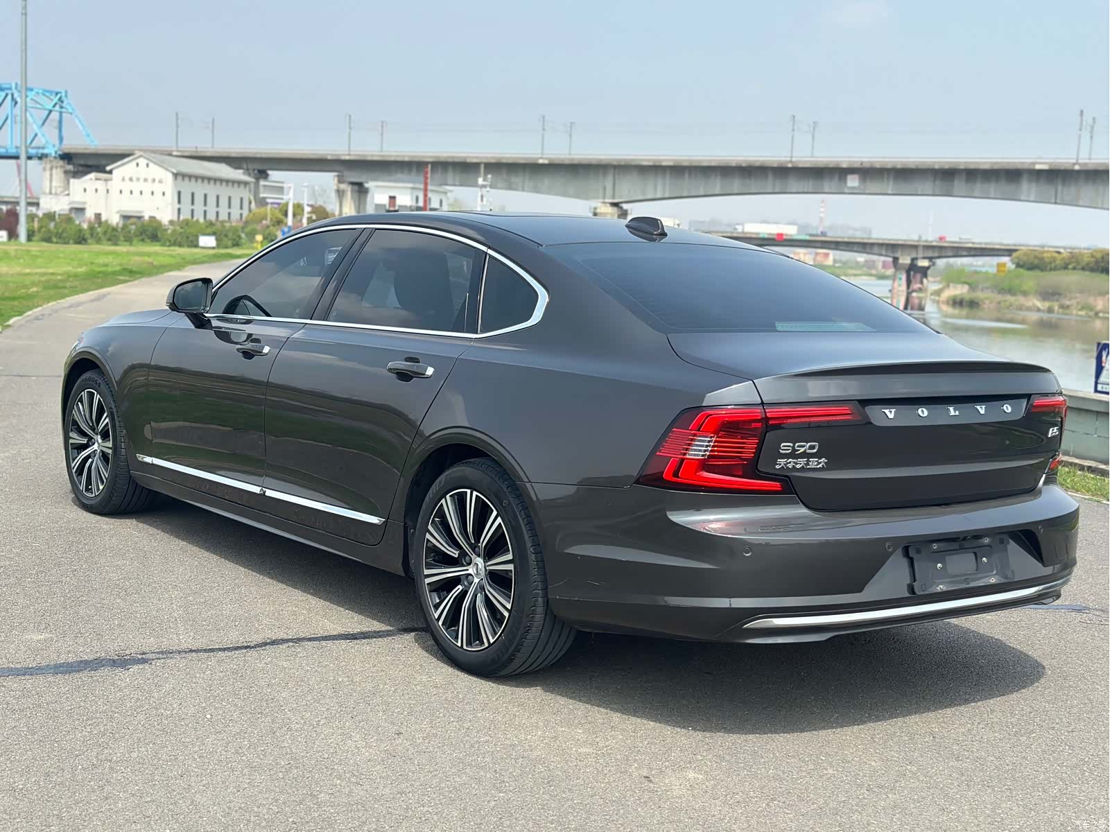 Volvo S90, 2021 17