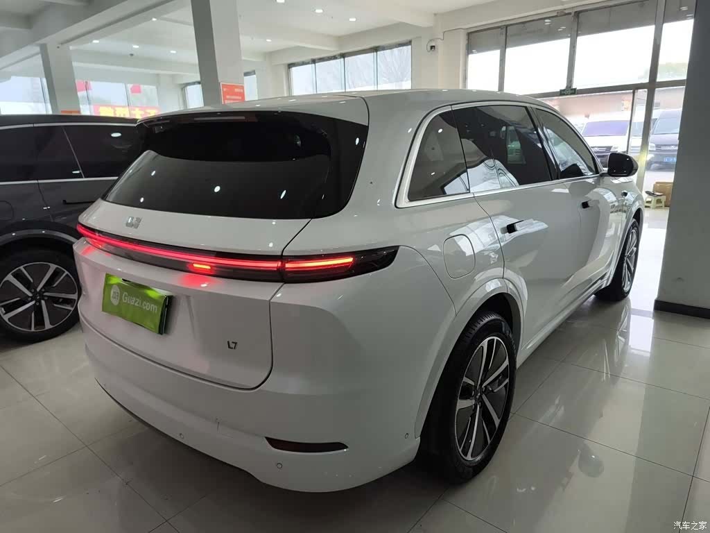 Li Auto L7, 2024 все фото